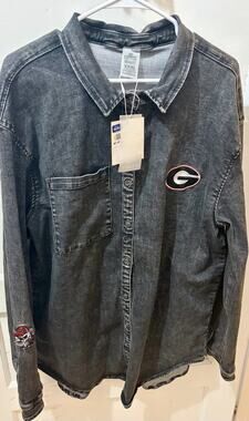 NWT Womens 3x XXXL Georgia Bulldogs College Couture Shirt Denim Shacket